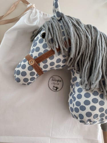 Hobby Horse, konik na patyku, kolor naturalny beż (1)